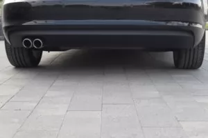Via Trio parking